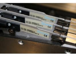 Universal Gold Dual lane 8MM Feeder